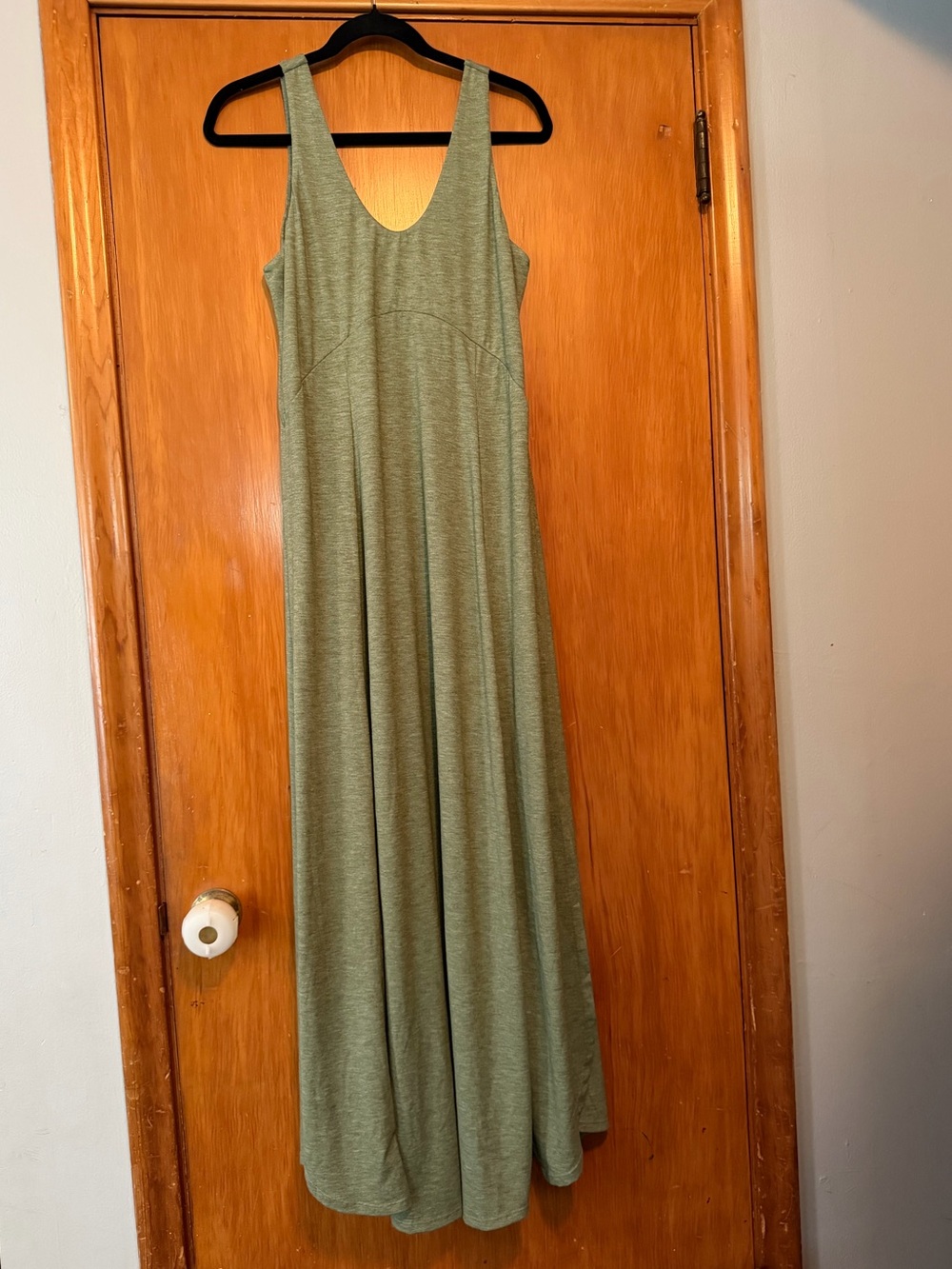 Halara U Neck Flowy Maxi Tank Dress with side slits